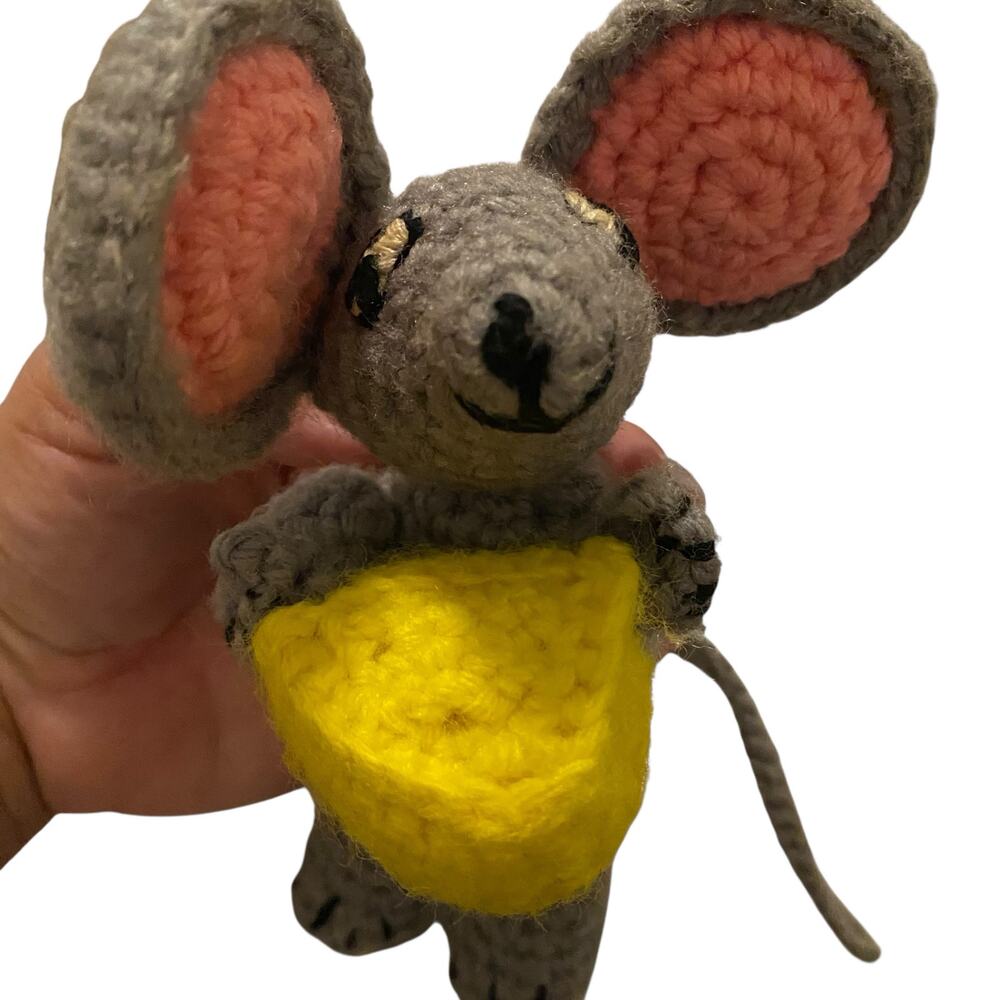 Vintage Knit Crochet Handmade Mouse with Cheese Toy - Picture 2 of 11